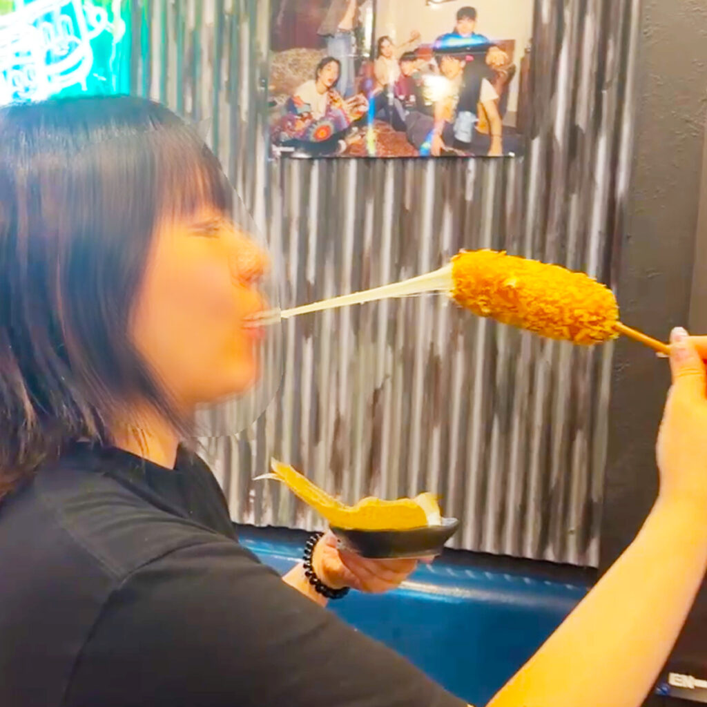 チーズが伸びる手作りチーズハットグ
